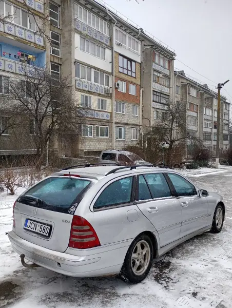 Mercedes-Benz C-Class 2003 г. 499998 км