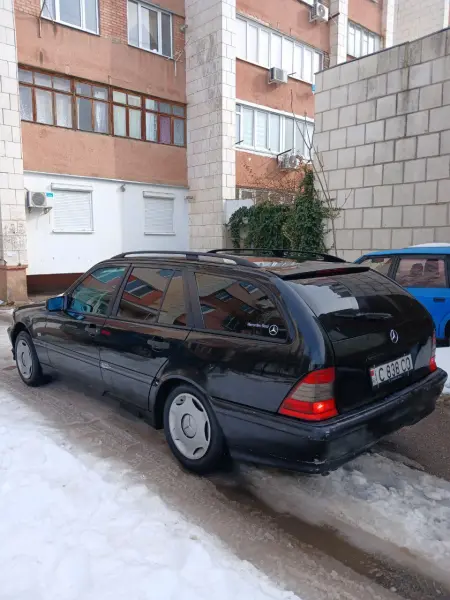 Mercedes-Benz E-Class 2000 г. 229 км