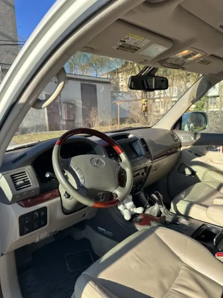 Lexus GX 2008 г. 200500 км