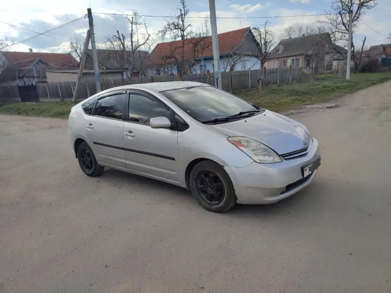 Toyota Prius 2007 г. 216000 км