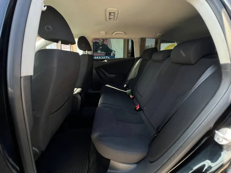 Volkswagen Passat 2009 г. 215000 км