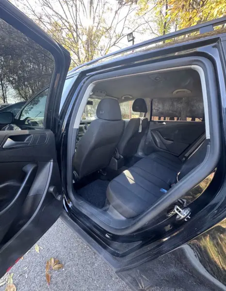 Volkswagen Passat 2009 г. 350 км