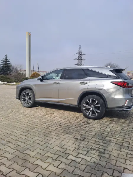 Lexus RX 2019 г. 98000 км