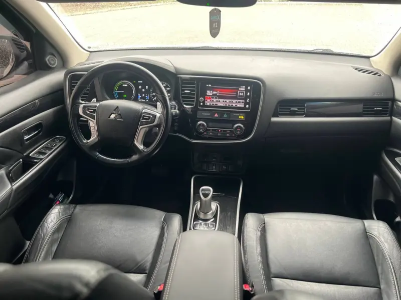 Mitsubishi Outlander 2017 г. 270000 км