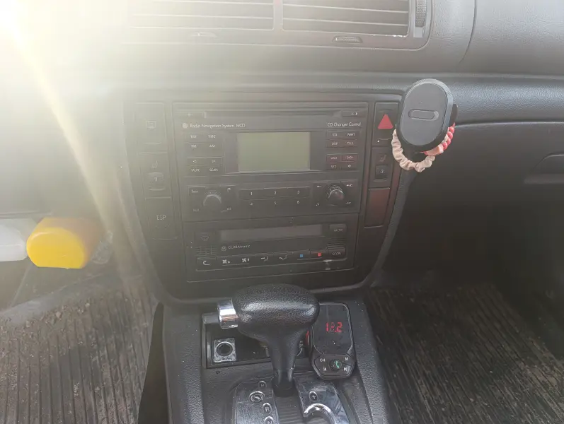 Volkswagen Passat 2005 г. 350000 км