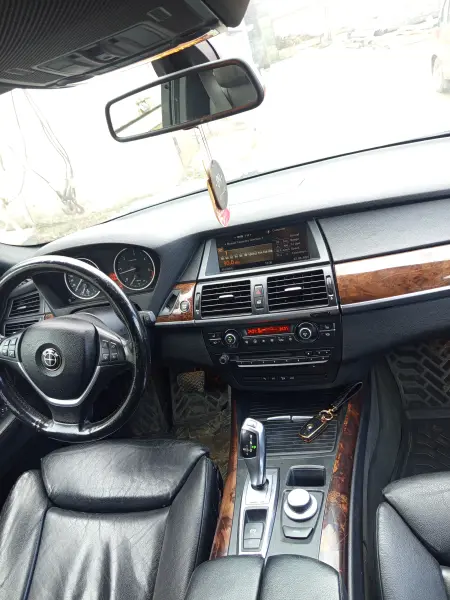 BMW X5 2007 г. 500000 км