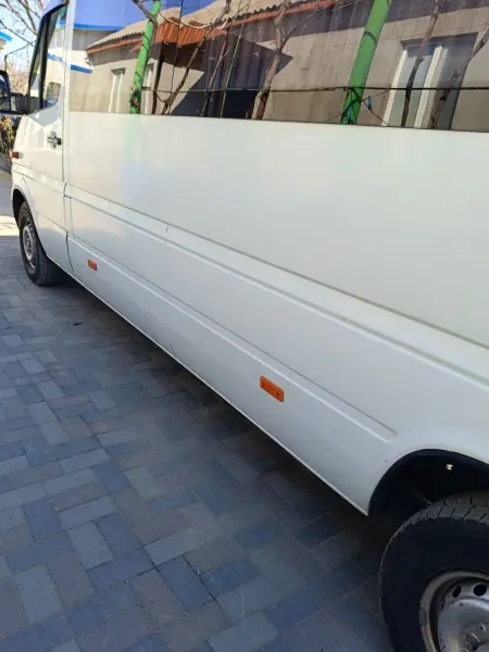 Mercedes-Benz Sprinter 2003 г. 300000 км