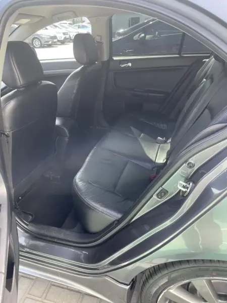 Mitsubishi Lancer 2009 г. 268000 км