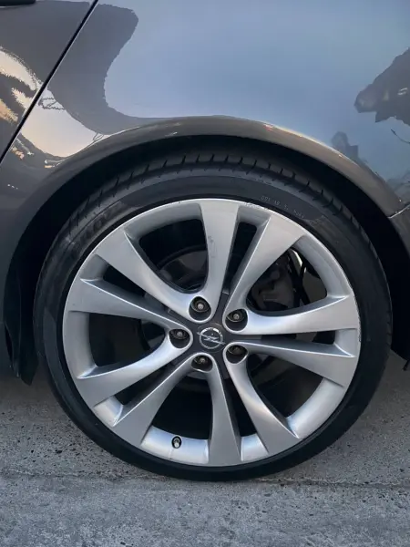 Opel Vectra 2011 г. 190000 км