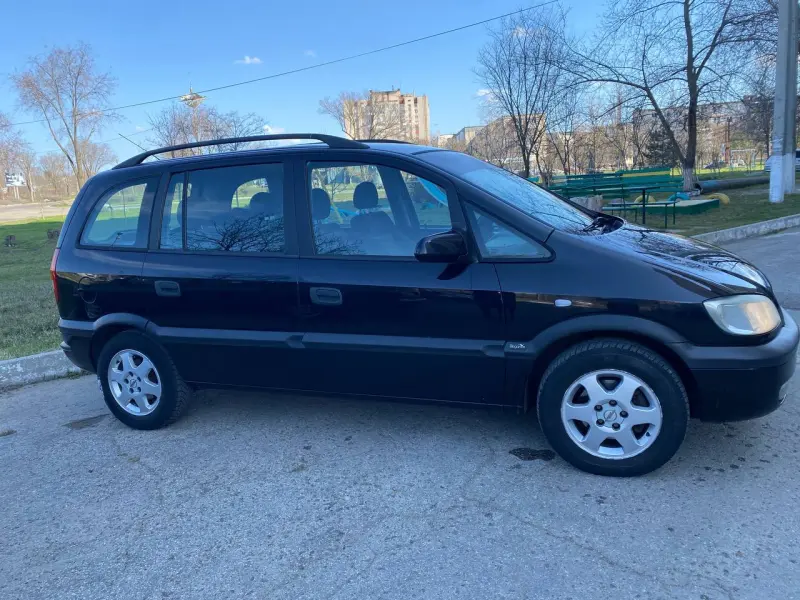 Opel Zafira 2005 г. 231000 км