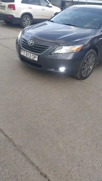 Toyota Camry 2007 г. 12354 км