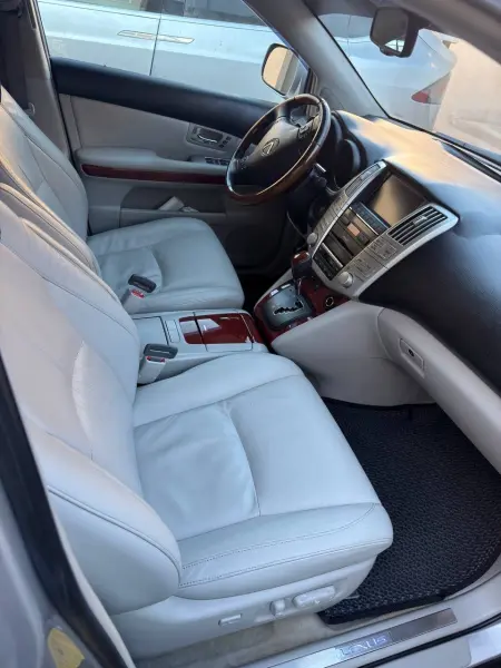 Lexus RX 2008 г. 227000 км