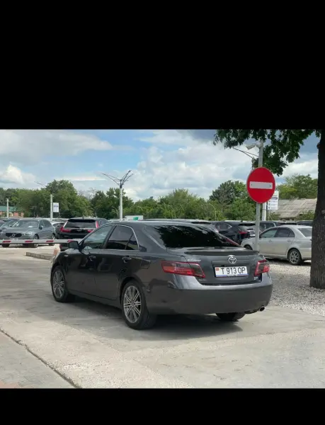 Toyota Camry 2007 г. 12354 км