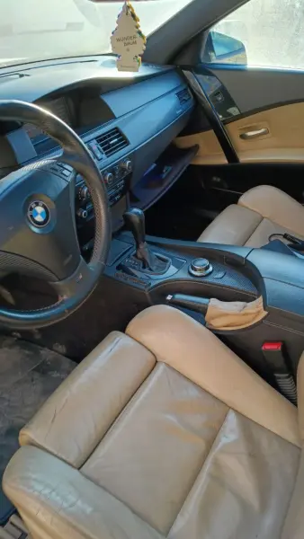 BMW 5 Series 2007 г. 235 км