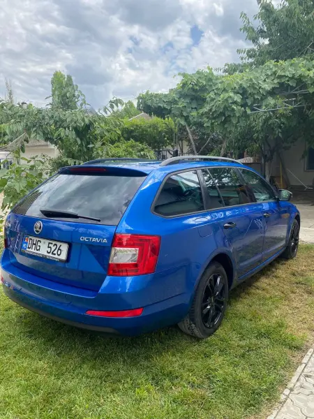 Skoda Octavia 2015 г. 200000 км