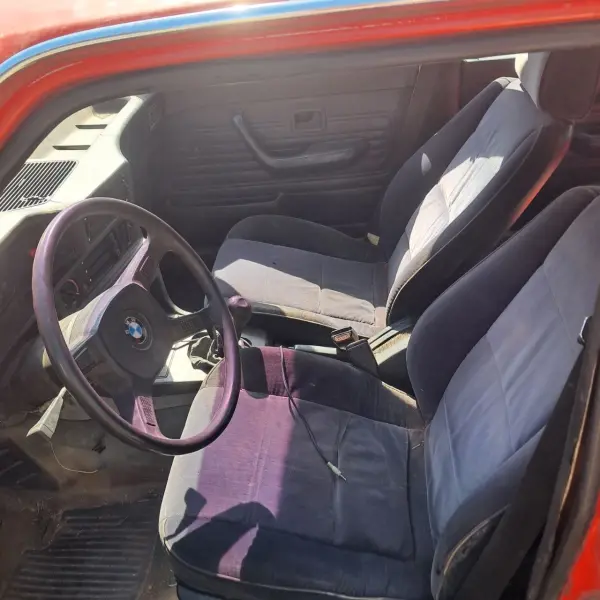 BMW 5 Series 1982 г. 240000 км