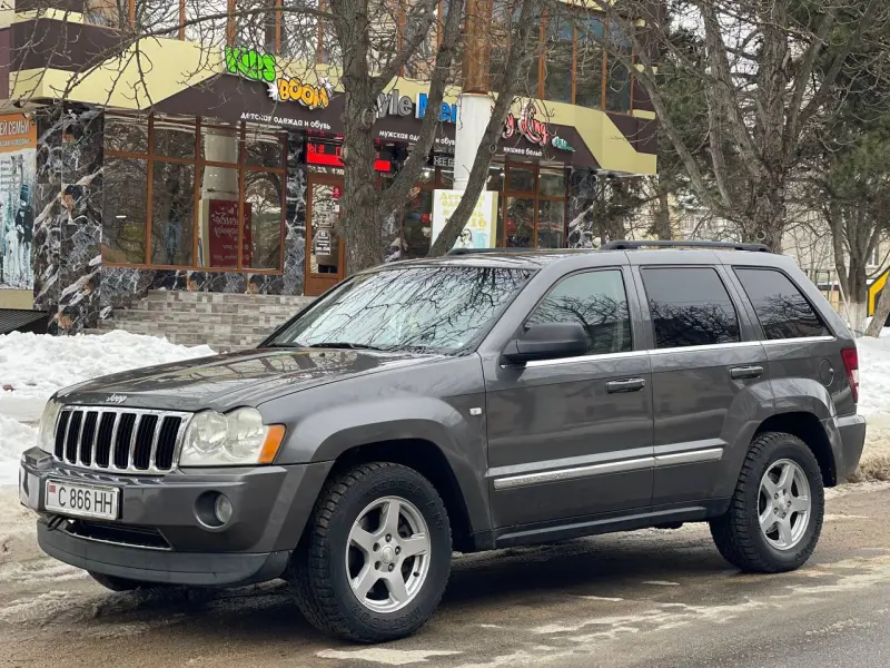 Jeep Cherokee 2006 г. 230 км