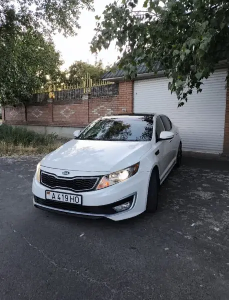 KIA Optima 2013 г. 197000 км