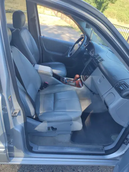 Mercedes-Benz ML-Class 2002 г. 124000 км