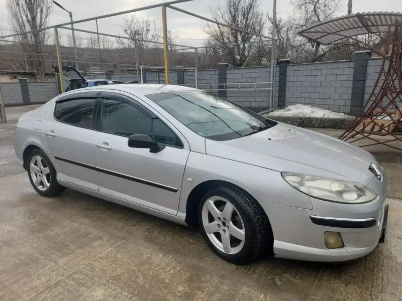 Peugeot 407 2005 г. 300000 км