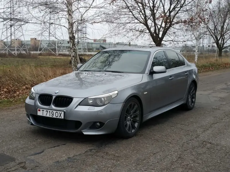 BMW 5 Series 2004 г. 270000 км