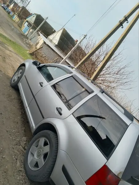 Volkswagen Golf 2002 г. 231000 км