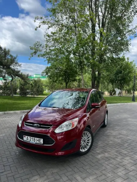 Ford C-Max 2013 г. 151000 км