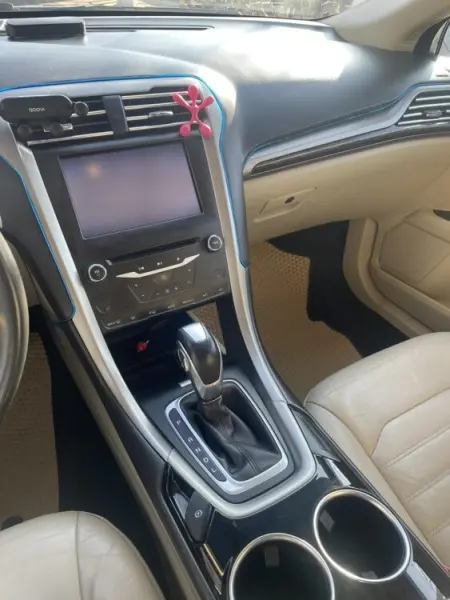 Ford Fusion 2012 г. 235998 км