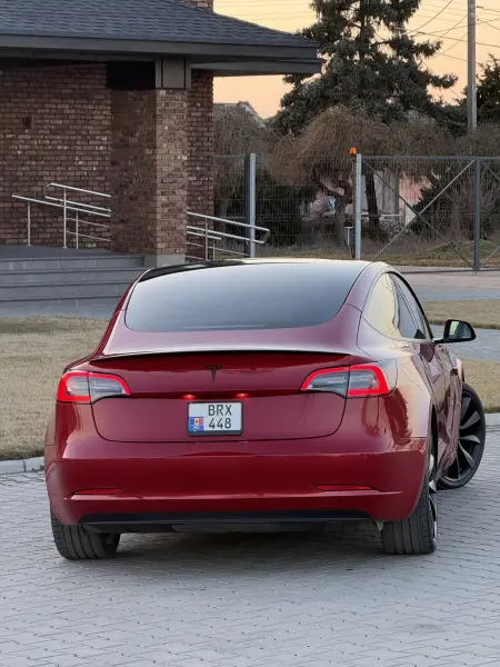 TESLA 3 2022 г. 74000 км