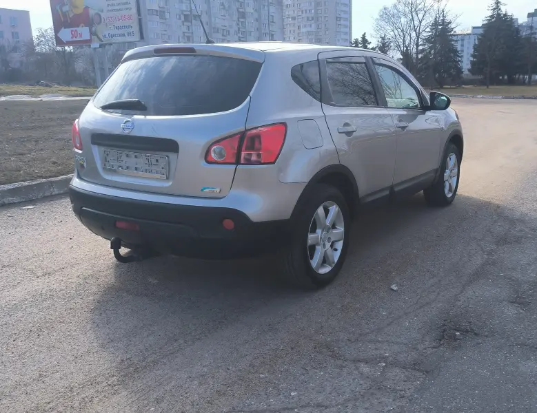 Nissan Qashqai 2009 г. 257000 км