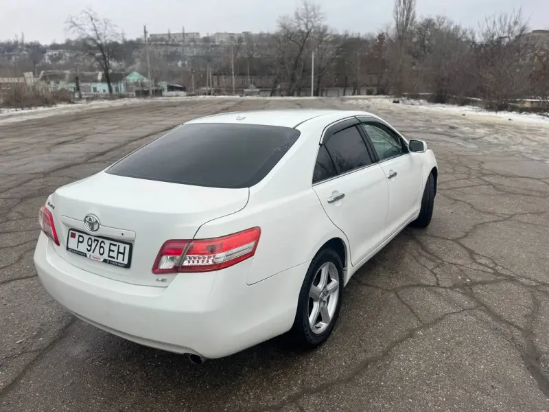 Toyota Camry 2010 г. 198000 км