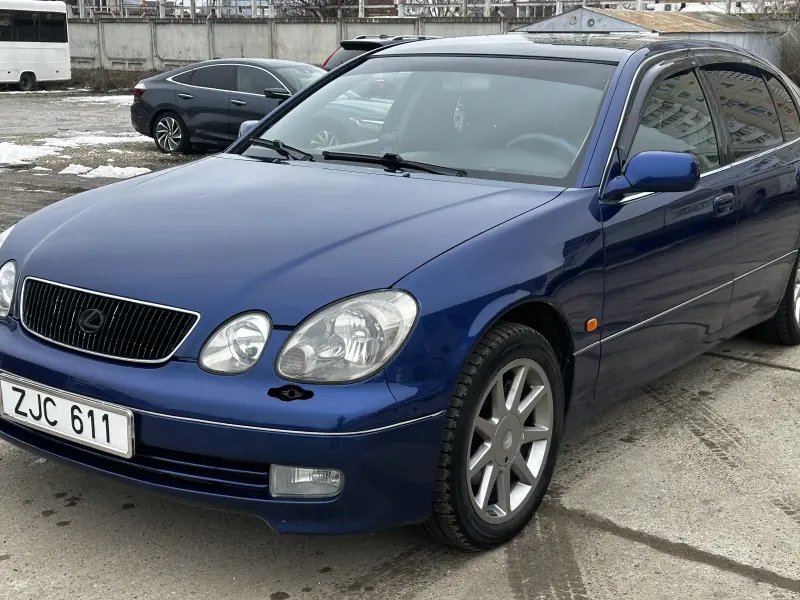 Lexus GS 1999 г. 269385 км