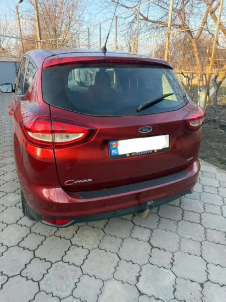 Ford C-Max 2015 г. 156000 км