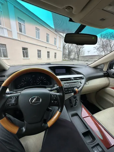 Lexus RX 2011 г. 110000 км