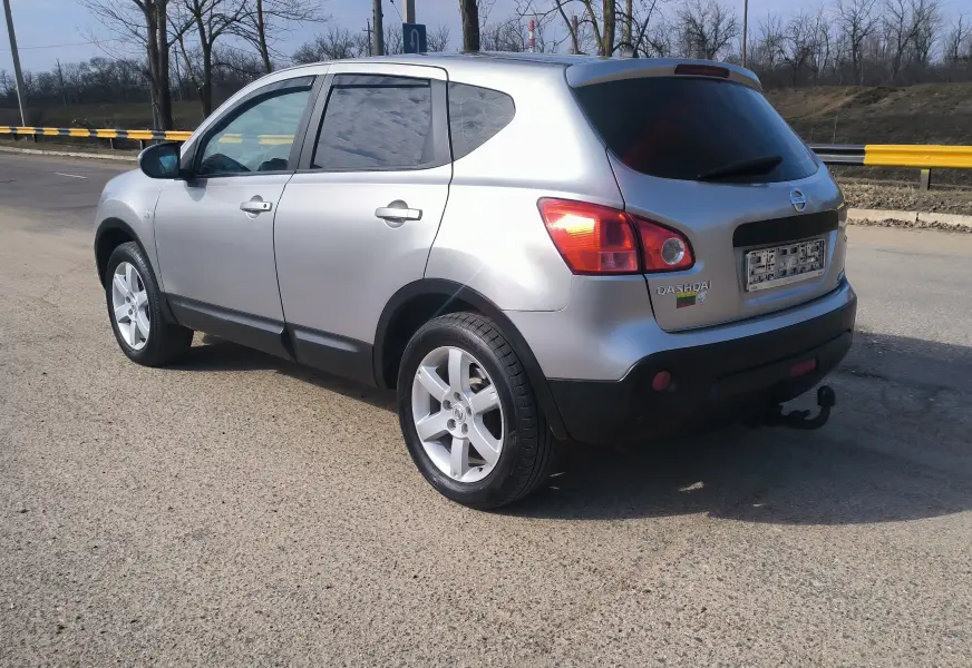 Nissan Qashqai 2009 г. 257000 км