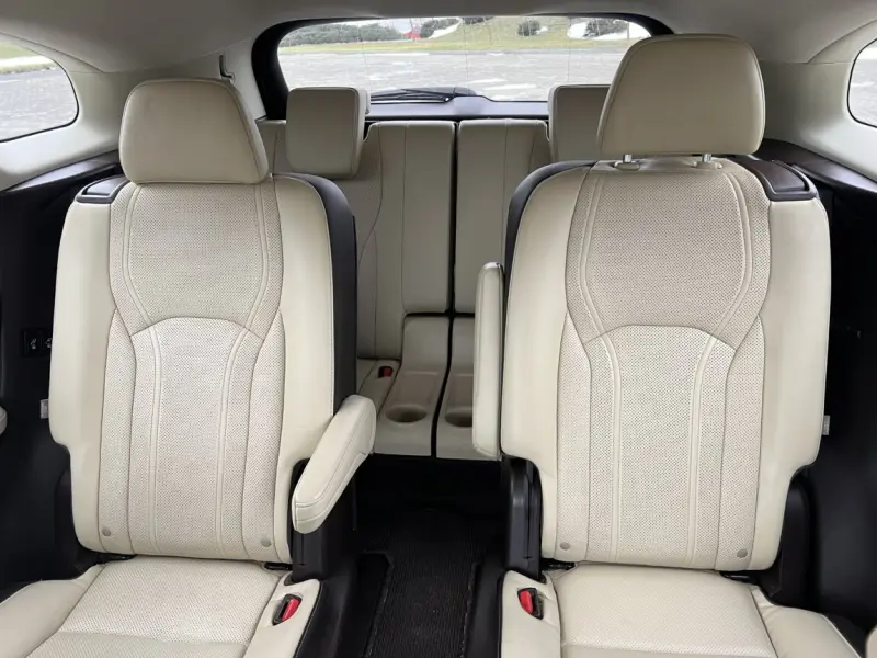 Lexus RX 2018 г. 145000 км