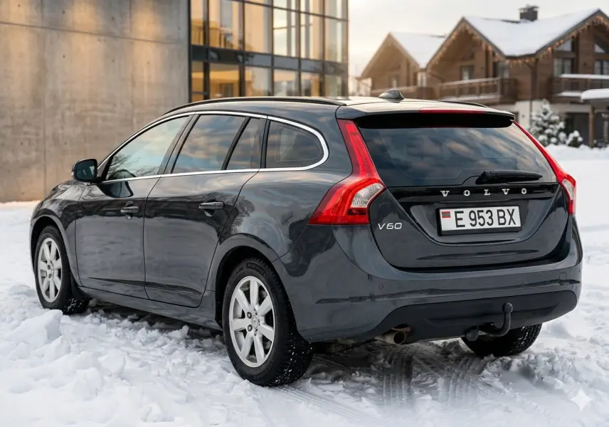Volvo V60 2012 г. 311 км