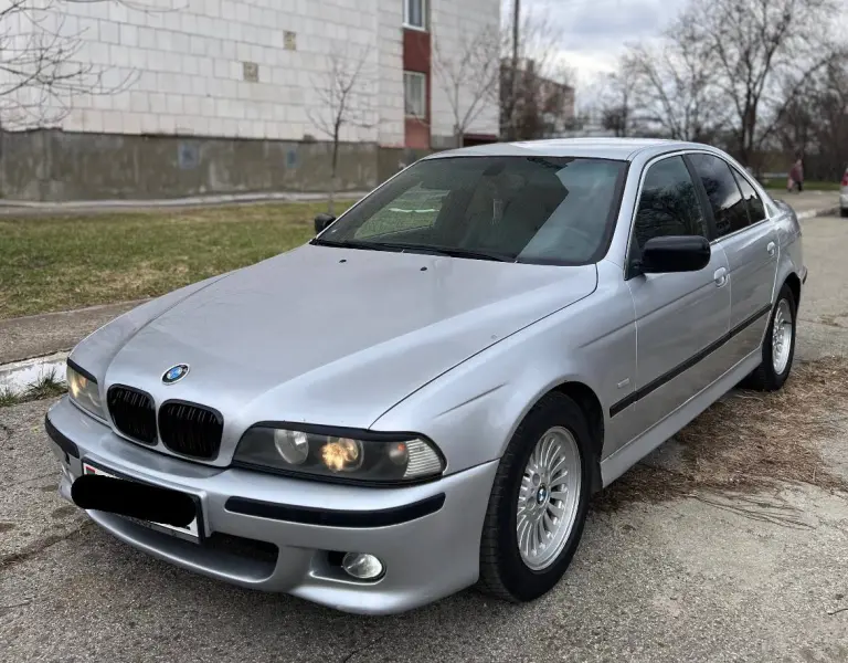 BMW 5 Series 2001 г. 231000 км