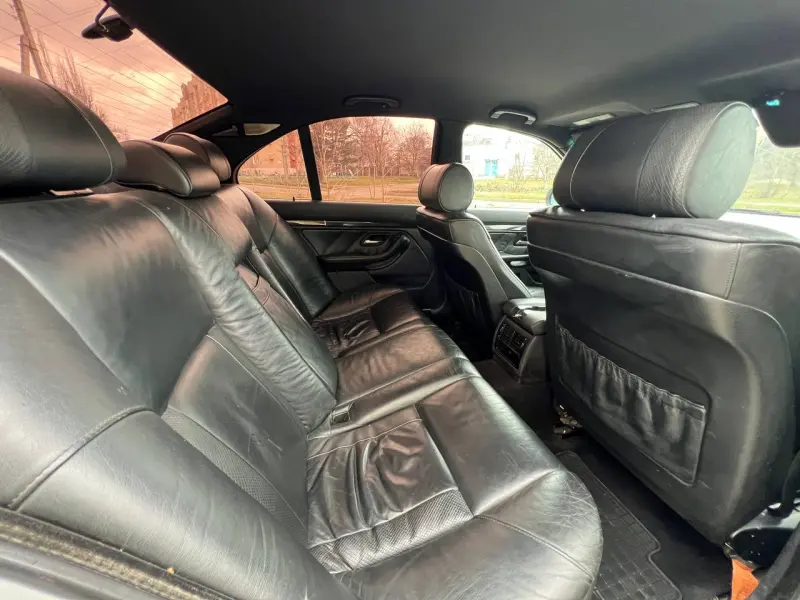 BMW 5 Series 2001 г. 231000 км