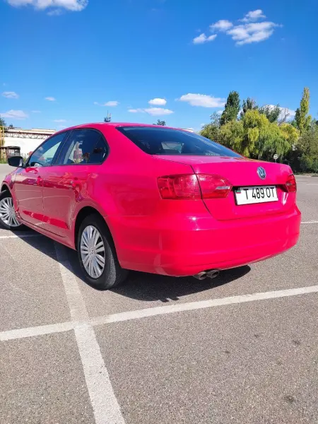 Volkswagen Jetta 2013 г. 160000 км