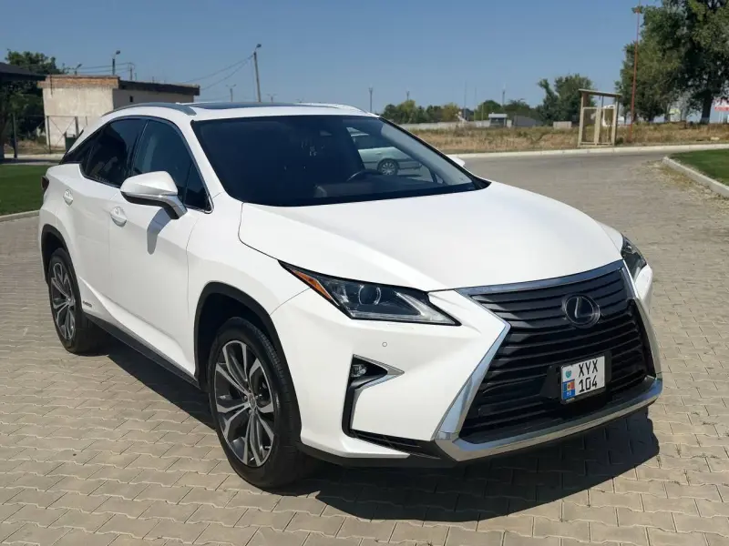 Lexus RX 2016 г. 141000 км