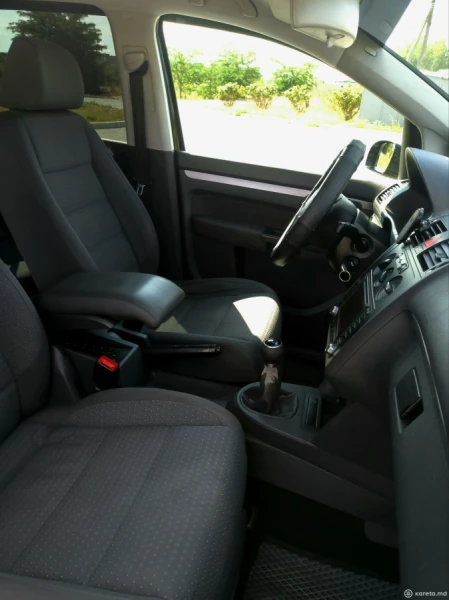 Volkswagen Touran 2006 г. 275000 км