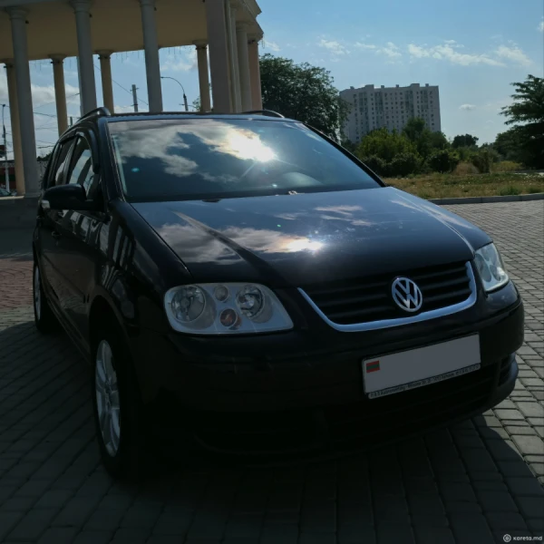 Volkswagen Touran 2006 г. 275000 км