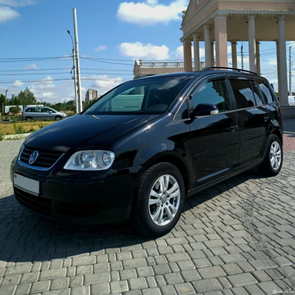 Volkswagen Touran 2006 г. 275000 км