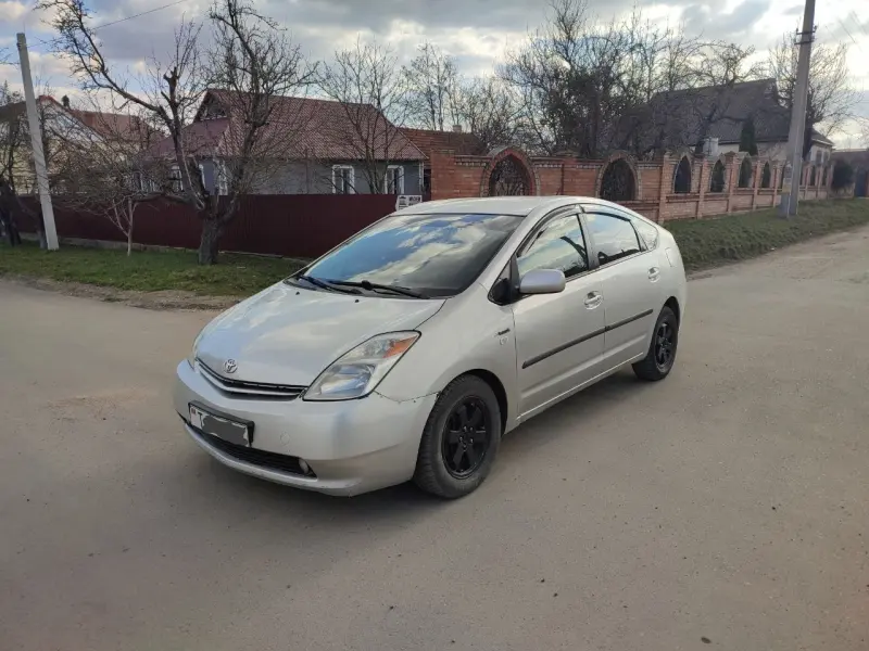 Toyota Prius 2007 г. 216000 км