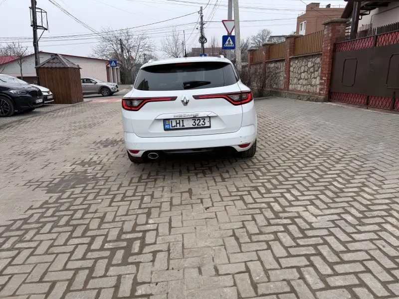 Renault Megane 2016 г. 220000 км