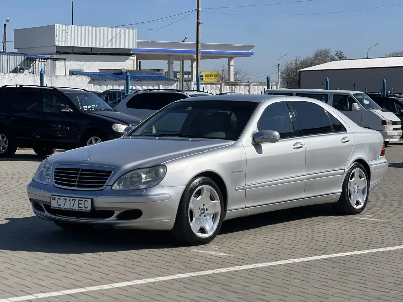 Mercedes-Benz S-Class 2002 г. 260000 км
