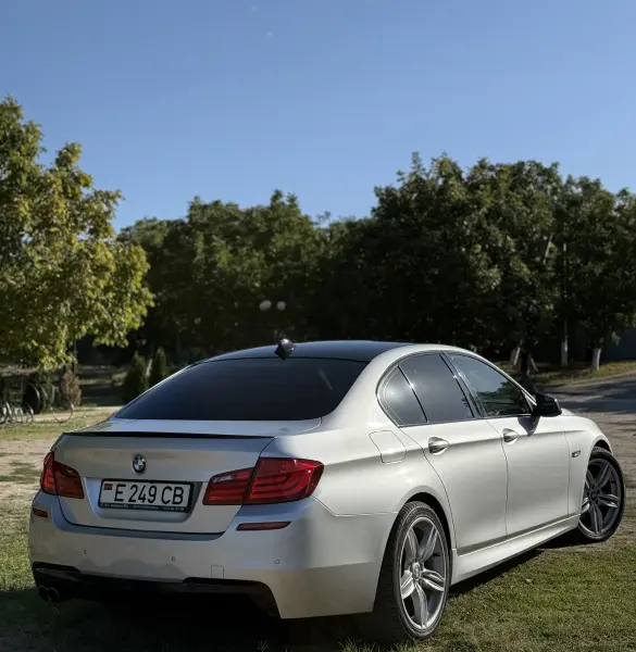 BMW 5 Series 2010 г. 310000 км