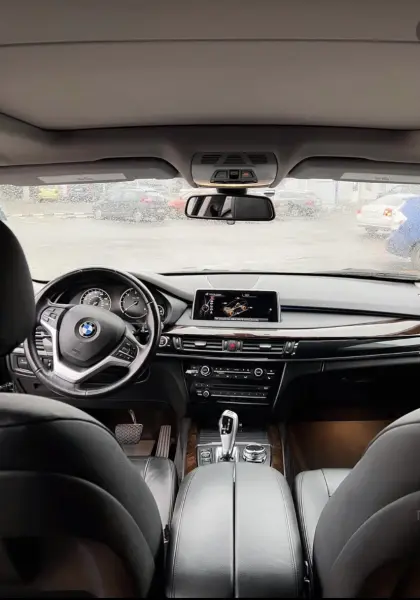 BMW X5 2016 г. 100000 км