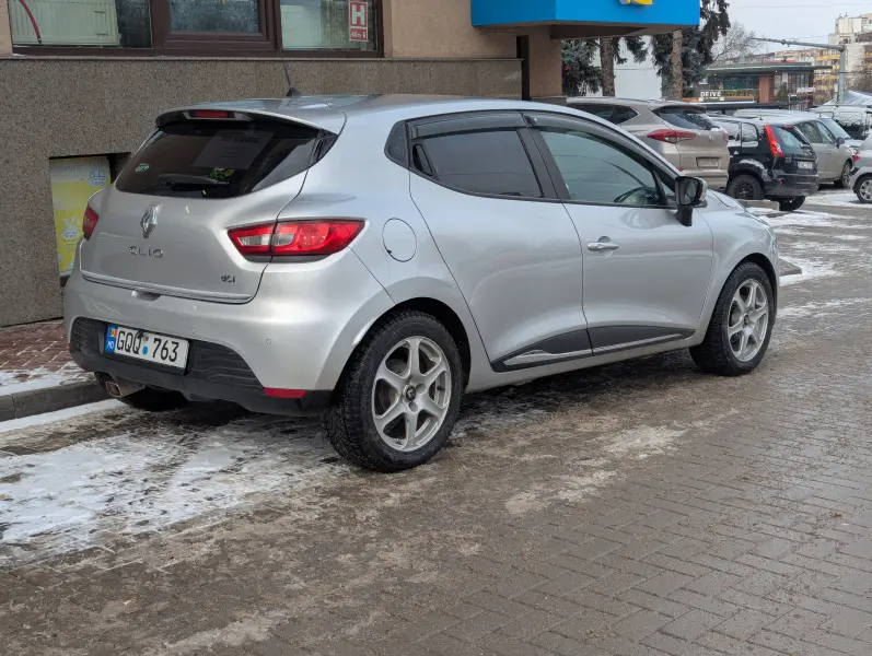 Renault Clio 2014 г. 220000 км